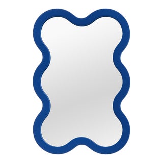 Hvyli 6 Mini - Small Wall Wavy Mirror For Sale