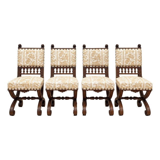 Antique Renaissance High Chairs in Carved Walnut, 1800s, Set of 4 For Sale