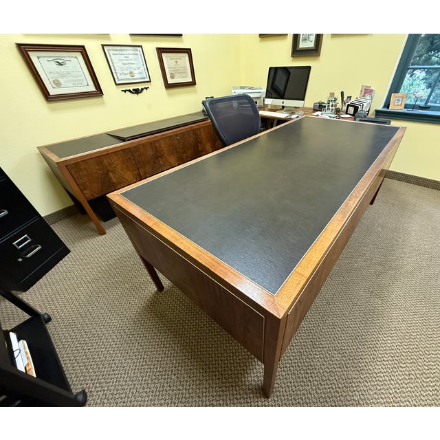 Herman Miller 1970s Rare Mid-Century Modern Brazilian Mahogany Desk & Credenza For Sale - Image 4 of 7