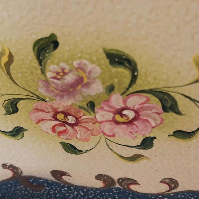 1960s Hand Painted Floral Gilded Wood Magazine Rack Vintage Speckled Finish Handle 26" H 14" W For Sale - Image 5 of 16