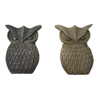 Vintage MCM Owl Paper Clip Wall Hangers, Pair For Sale