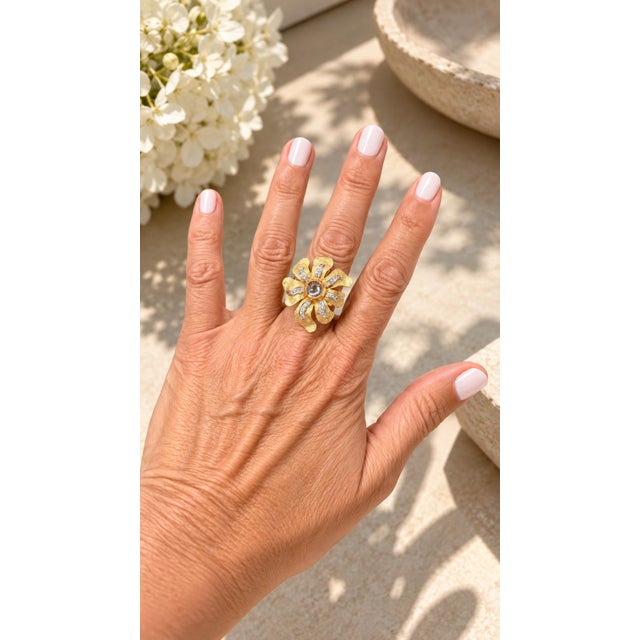 Vintage Indian 18K Brushed Gold Floral Cocktail Ring with 1.20ct Old Mine-Cut For Sale - Image 16 of 16