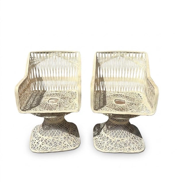 1960s Russel Woodard Spun Fiberglass 5 Piece Patio Set, Circa 1960's For Sale - Image 5 of 11