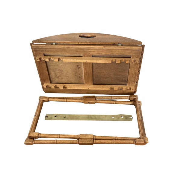 Vintage English Campaign-Style Butler’s Tray Table – Folding Faux Bamboo Base, Adjustable Height, Removable Serving Tray in Oak For Sale - Image 10 of 10