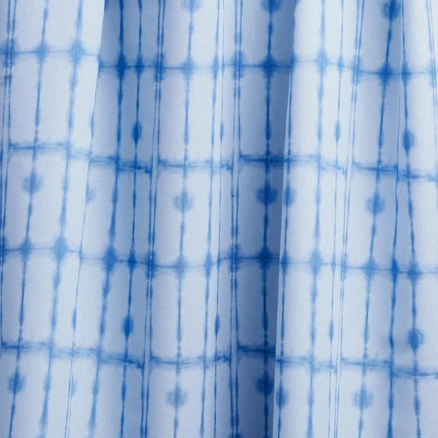 Schumacher Sample - Schumacher x Victor Glemaud Julie Fabric in Blue For Sale - Image 4 of 4