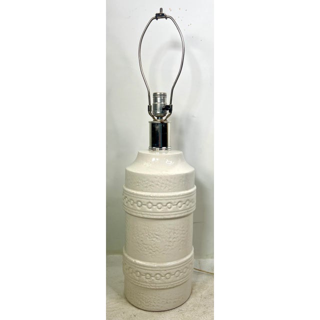 Mid Century White Ceramic Table Lamp For Sale - Image 9 of 9