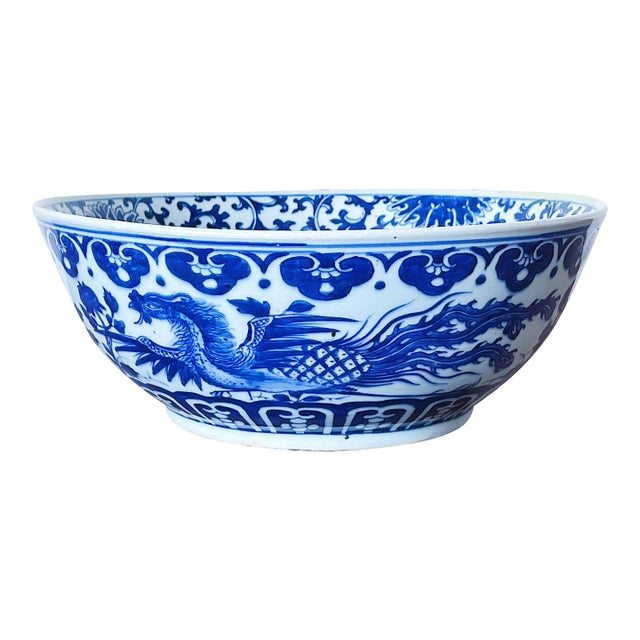 Late 19th Century Chinese Blue and White Porcelain Bowl Depicting Phoenix and Peonies Flowers For Sale