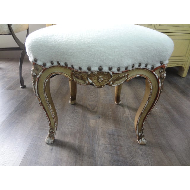 19th Century French Louis XV Style Painted and Parcel Gilt Children's Chair For Sale - Image 4 of 10
