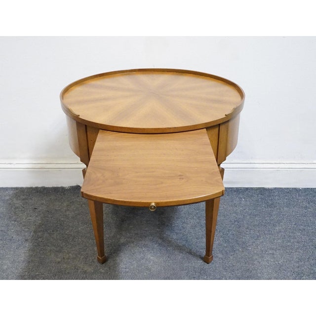 John Widdicomb / William a Berkey Traditional Federal Style Sunburst Mahogany 23" Round Accent End Table 7788 For Sale In Kansas City - Image 6 of 15