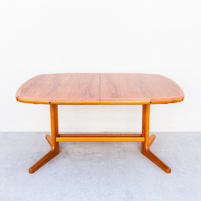 Mid-Century Modern Vintage Danish Modern Teak Extension Dining Table With Two Leaves by D-Scan For Sale - Image 3 of 15