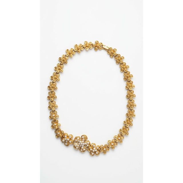 Vintage Gold-Tone Rhinestone Floral Blossom Collar Necklace, 1970s For Sale - Image 3 of 3
