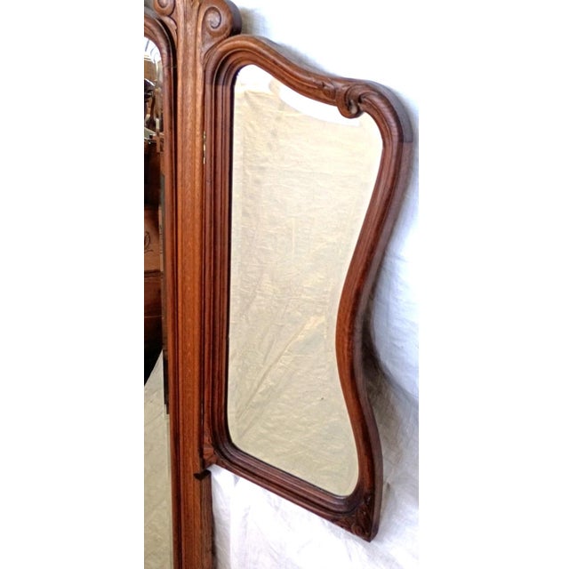 French Antique French Tiger Oak Cheval Dressing Mirror Three Panel Beveled Glass 1900s For Sale - Image 3 of 13