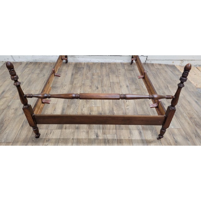 Late 20th Century Vintage Full Size Duncan Phyfe Style Traditional Bed For Sale - Image 5 of 10