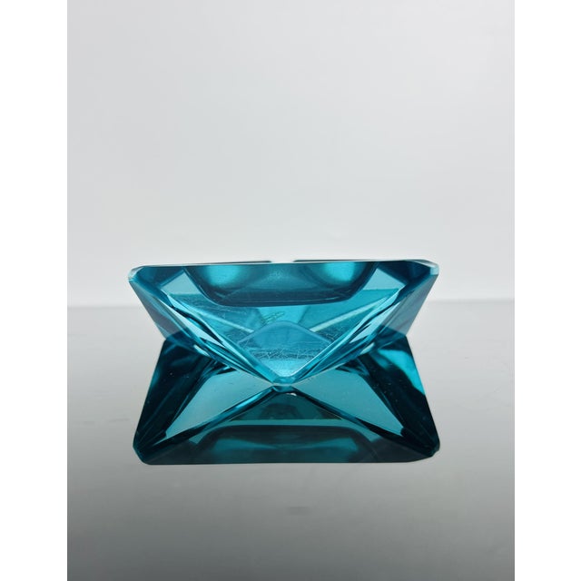 1920s Art Deco Blue Faceted Glass Ashtray by Moser, Czechoslovakia, 1930 For Sale - Image 5 of 9