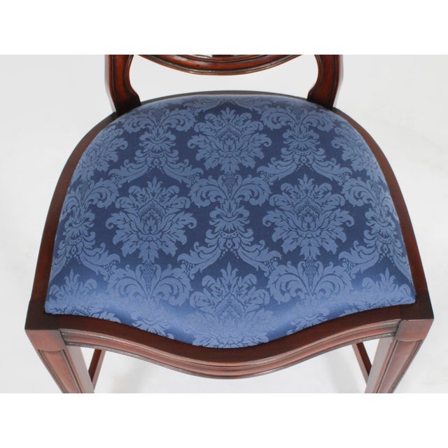 Vintage English Hepplewhite Revival Dining Chairs, Set of 10 For Sale - Image 17 of 18