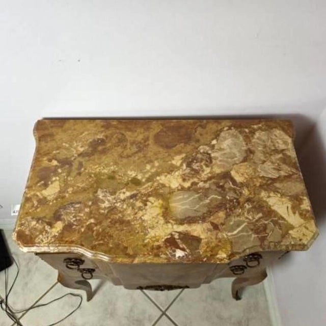 Early 20th Century Vintage Louis XVI Style Wood Inlay Marquetry Cabinet, Commode, or End Table, Marble Top, Brass Fixtures and Trim For Sale - Image 5 of 12
