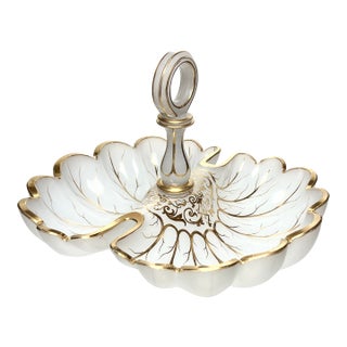 19th Century French Gilded Opalescent White Glass Fruit Bowl For Sale