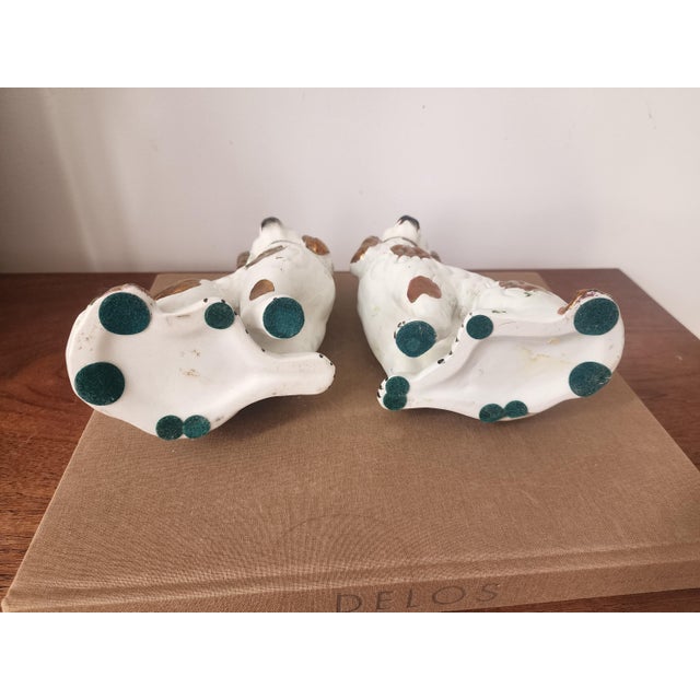 Vintage Staffordshire Spaniel Dog Figurines Pair, White Gold Ceramic Dogs, Staffordshire Style Dog Statues, Victorian Dog Decor For Sale - Image 13 of 13