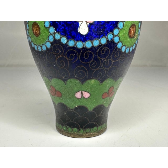 Early 20th Century Antique Japanese Cloisonne Vase: Meiji Period Floral Enamel For Sale - Image 5 of 10