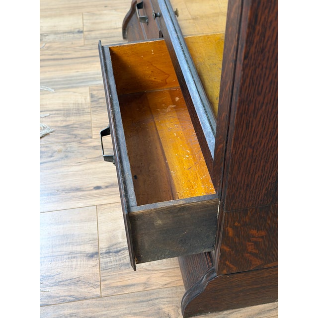 Antique Hale System Quarter-Sawn Oak Five-Stack Barrister Bookcase, C. 1910 For Sale - Image 10 of 15