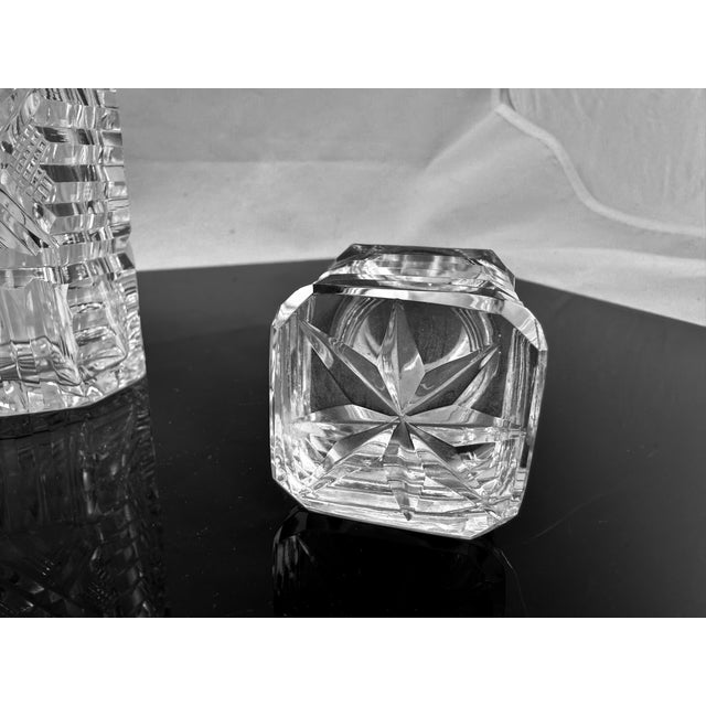 1970s Waterford Master Cutters Square Crystal Decanter For Sale In New York - Image 6 of 7