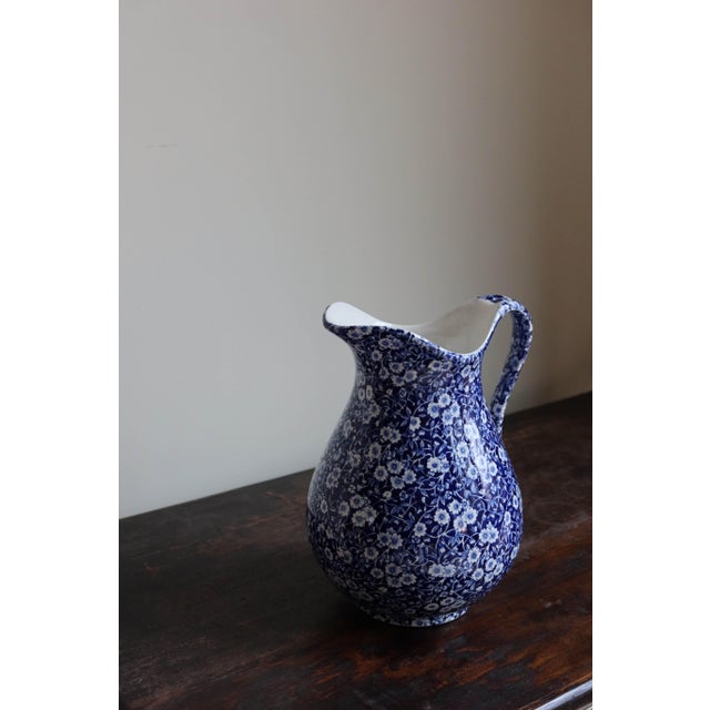Early 20th Century Early 20th Century Blue Calico Large Pitcher For Sale - Image 5 of 6