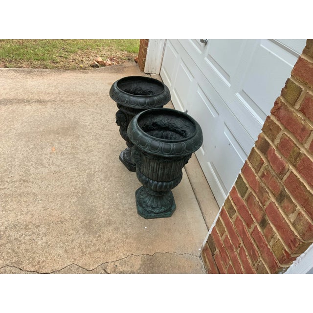 Unique pair of vintage planter made of bronze with a figuring by Maitland smith very nice pieces to have