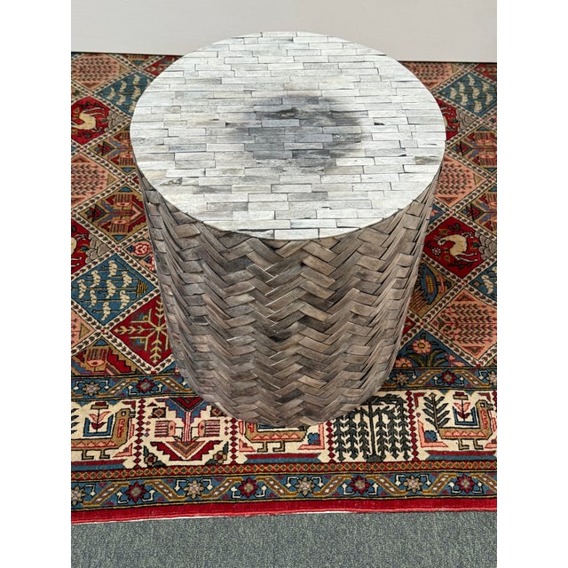 Contemporary Bernhardt Shiloh Side Table For Sale - Image 3 of 12