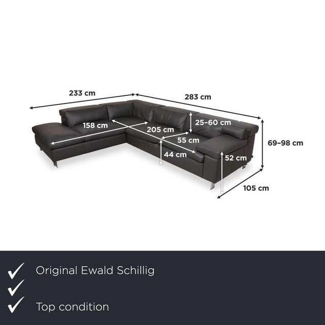 Here you get a generously sized corner sofa from the Courage series by Ewald Schillig, whose anthracite leather adds a...
