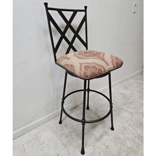 Wonderful Ethan Allen bar stool in excellent condition. See matching Stool in our chairish store. Please see photos as...
