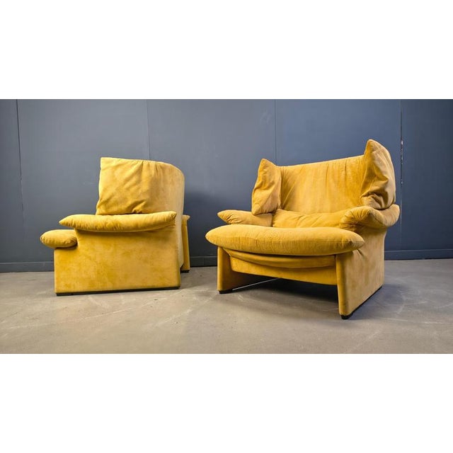 Vico Magistretti Porto Venere Sofa by Vico Magistretti for Cassina, 1980s, Set of 2 For Sale - Image 4 of 12