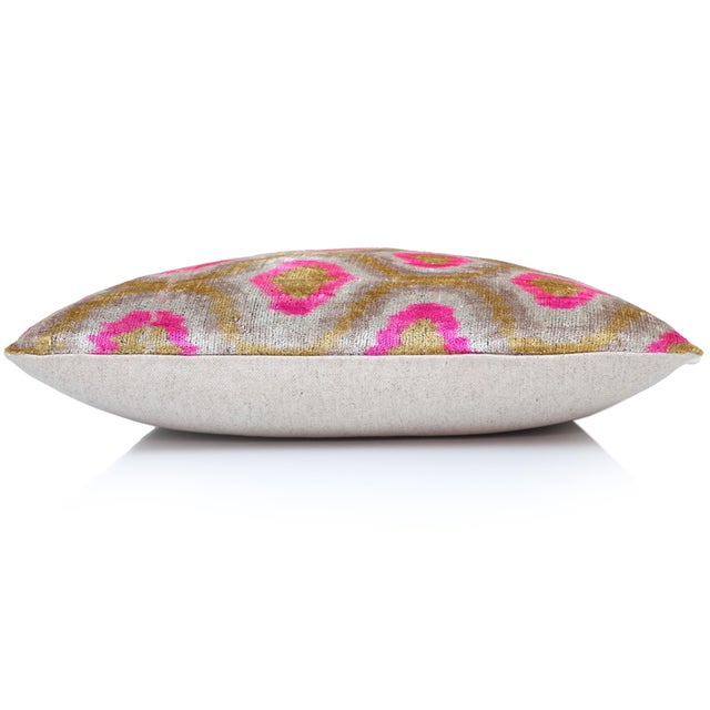 2020s Pink Ikat Silk Velvet Pillow 20x20 | Handmade Luxury Designer Cushion For Sale - Image 5 of 7