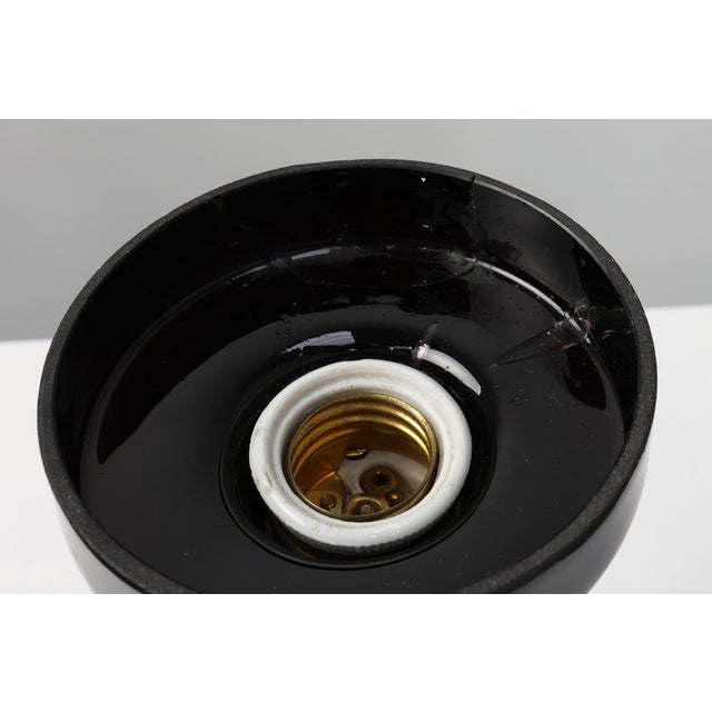 French Art Deco Table Lamp with Multicolored Spatter Glass Shade and Black Glass Base, 1920s For Sale - Image 11 of 12