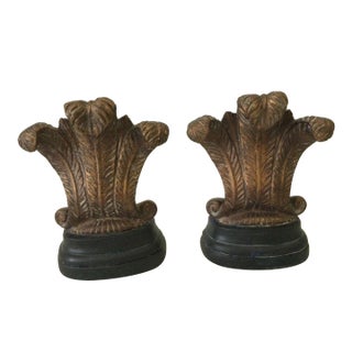 Vintage Acanthus Leaf Figurine Bookends, a Pair For Sale