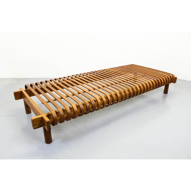 Wood Chaise Lounge by Le Corbusier for Cassina, 2010s For Sale - Image 7 of 15