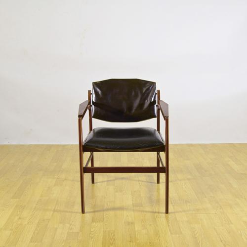 Mid-Century Style Wood and Stretched Leather Armhair, 1970s For Sale - Image 9 of 9