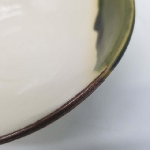 Vintage Japanese Ceramic Bowl With “五陶” Mark For Sale - Image 6 of 9