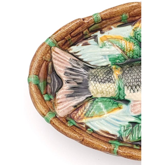 Minton Majolica Fish in Tray, England Circa 1870 For Sale - Image 4 of 9