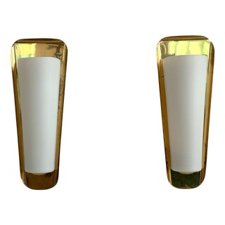 Art Deco Wall Sconces in Brass & Opaline from Vereinigte Werkstätten, 1950s, Set of 2 For Sale