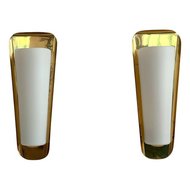 Art Deco Wall Sconces in Brass & Opaline from Vereinigte Werkstätten, 1950s, Set of 2 For Sale