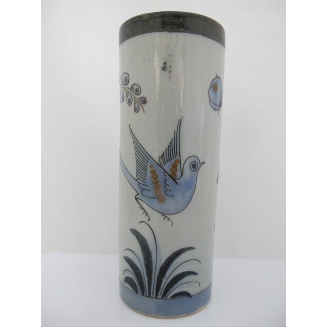 Ken Edwards El Palomar Blue Bird & Flower Tonala Mexico Folk Art Pottery 9" Vase For Sale - Image 4 of 11