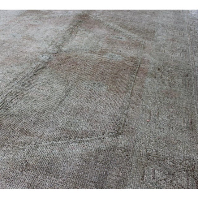 Vintage Turkish Oushak Rug in Gray and Pink 4' 8 X 7' 3 For Sale In Atlanta - Image 6 of 8