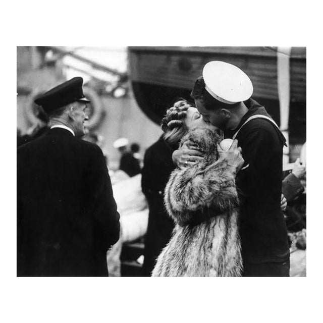 'Passionate Farewell' Unframed Archival Pigment Print For Sale