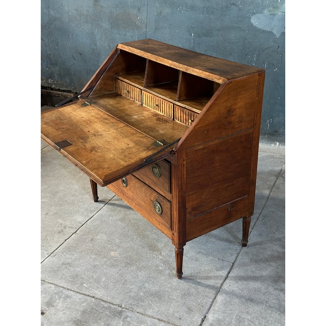 19th Century Walnut Louis XVI Style Desk For Sale - Image 4 of 10