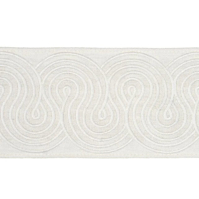 Sample - Schumacher Giraldi Embroidered Trim in Ivory For Sale