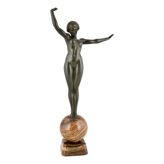Maurice Guiraud Rivière, Nude, Ball Dancer Balance, 1925, Bronze on Marble Base For Sale