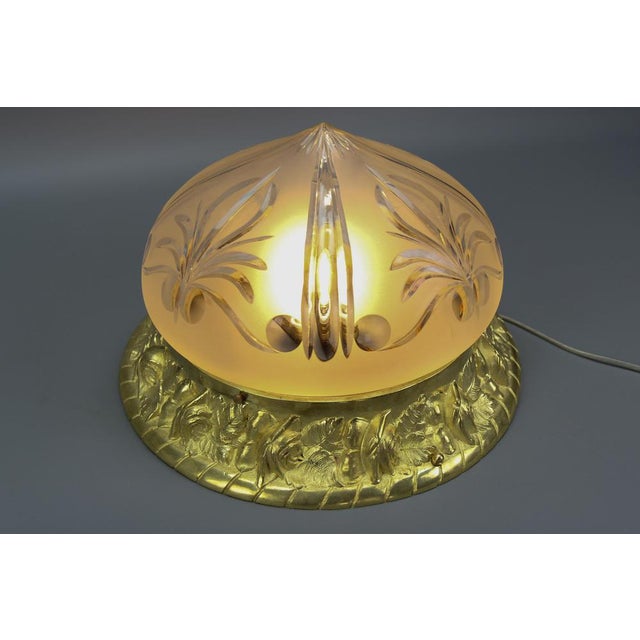 French Art Nouveau Flush Mount in Bronze and Cut Glass, 1920 For Sale - Image 14 of 18