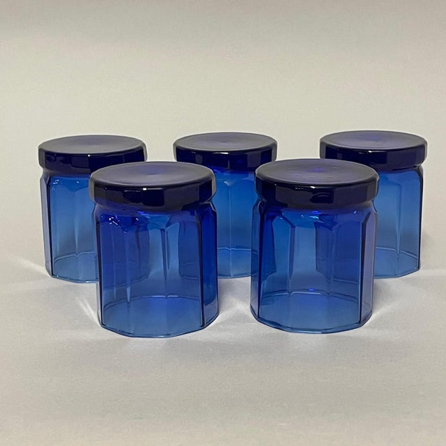 1980s 1980s Anchor Hocking Cobalt Blue Essex Rocks Glasses - Set of 5 For Sale - Image 5 of 8