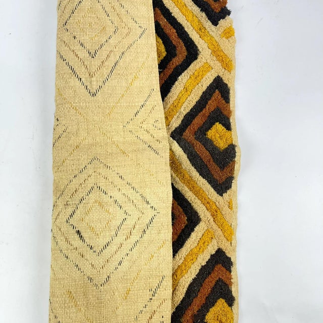 African Early 20th Century Kuba Shoowa Square 24x20 Inch For Sale - Image 3 of 6