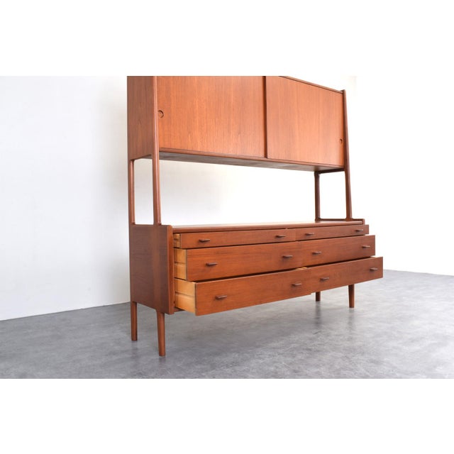 Mid-Century Modern Danish Teak Sideboard by Hans Wegner for Ry Møbler, 1950s For Sale - Image 12 of 18